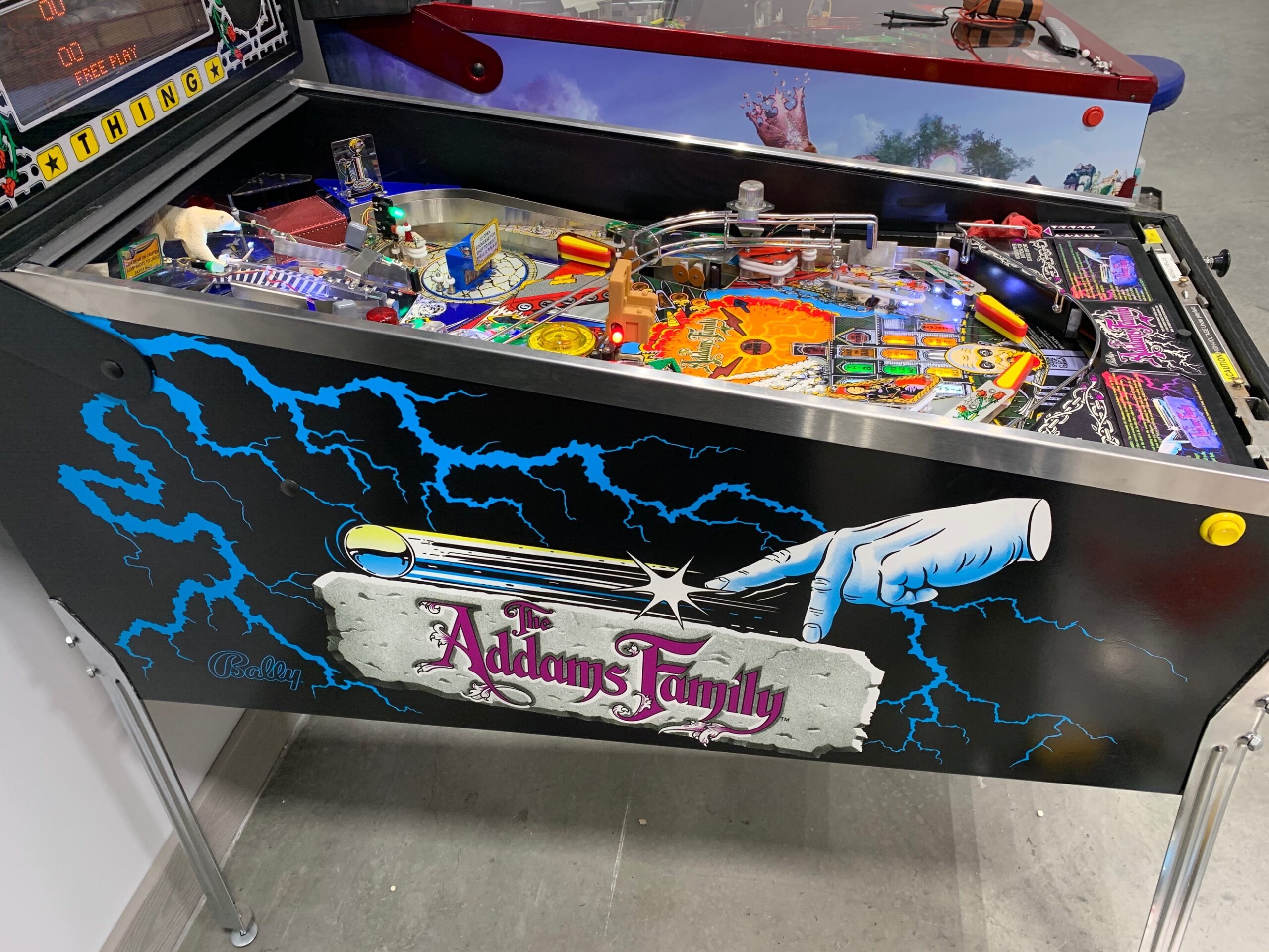 Buy Addams Family Pinball OnlineAddams Family Pinball Machine.