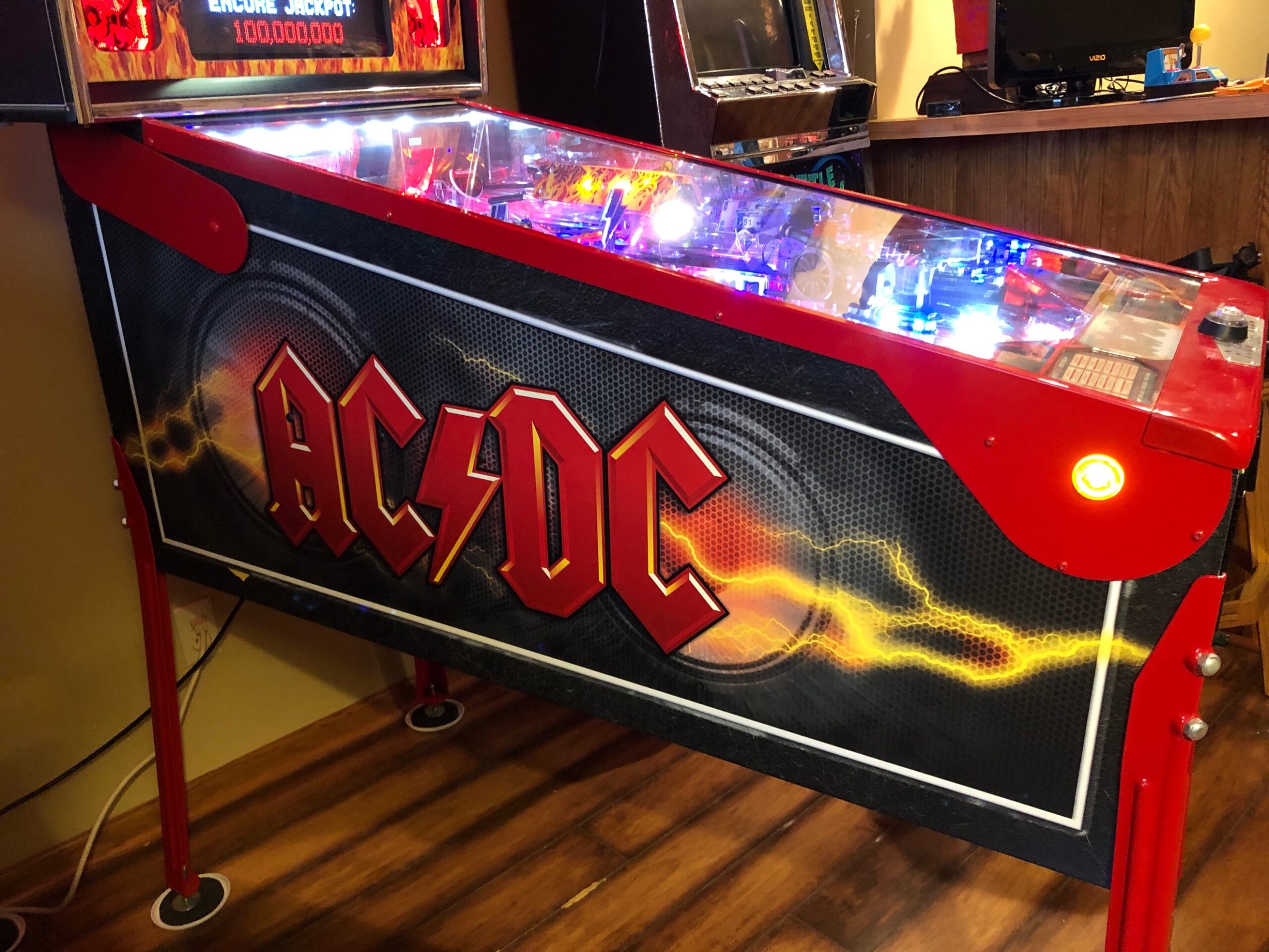 Buy AC/DC Premium Pinball Machine by Stern Online at $14999